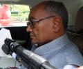 4 more cases against Digvijaya for tweet over Khargone violence