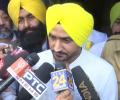 Harbhajan, Chadha among 5 AAP candidates for Rajya Sabha polls