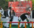 Akhilesh touches Shivpal's feet at poll rally, says dooriyaan in politics ends