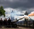 96-round gun salute for Queen Elizabeth II as state mourning begins