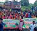 Kurmi stir for ST status hits train services in Bengal, J'khand, Odisha