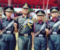 5 women officers commissioned into artillery regiments