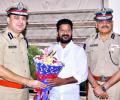 EC suspends Telangana DGP for meeting Cong chief