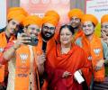 Nearly 25 BJP MLAs meet Vasundhara Raje in show of strength