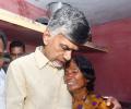 Chandrababu attacks Jagan as cops stop him from entering constituency