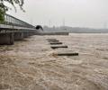 Delhi starts evacuating people from Yamuna floodplains