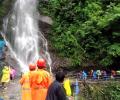 Uttarakhand rivers in spate, Kedarnath yatra stopped