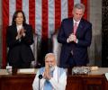 After Modi's address, US lawmakers line up for his autograph