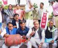 Will give LPG under Rs 500 if voted to power: Cong on cooking gas price hike