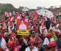 Amid protest, Shinde, Fadnavis to meet farmers' reps today