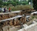 Powerful quake kills 12, injures 250 in Pakistan, Afghanistan