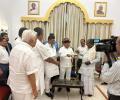 Siddaramaiah-DKS swearing-in to witness galaxy of CMs