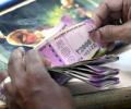 'Tughlaqi demonetisation drama': Oppn on 2000 note ban