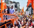 Thackeray Jr. Holds A Roadshow