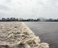 3 dead, 7 missing as heavy rains batter Guj; hundreds shifted