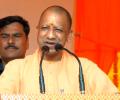 Batenge toh katenge...: Yogi amid B'desh unrest