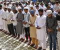 Outsiders barred after namaaz row at Varanasi college escalates