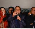 Hung verdict in Pak, Sharif bids to form govt with Army backing