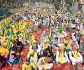 Avoid dilly-dallying, accept demands before...: Farmers to govt