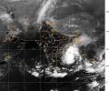 Cyclone to hit Bengal, Odisha with wind speed of 120 kmph