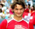 Federer downs Roddick for ninth title