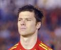 Liverpool agree to sell Xabi Alonso to Real