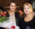 Federer's wife gives birth to twins