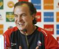 Bielsa marks Chile's team, political leaders