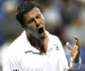 Safin knocked out of St Petersburg Open