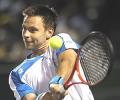 Soderling strolls into last eight in Barcelona