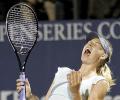 Sharapova outlasts Kuznetsova for Cincinnati debut