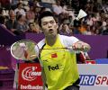 Lin Dan breezes into 2nd round at Badminton Worlds