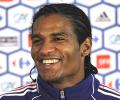 Malouda denies row with coach Domenech