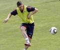 Spain waiting for misfiring Torres to spark