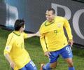 Brazil crush Chile 3-0 to reach last eight