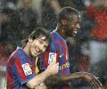 Barca inch towards title after Messi brace