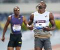 Bolt cruises to victory on China return