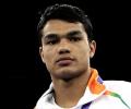 Boxing: Vikas storms into last 16