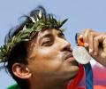 Rathore blames NRAI selection policy for CWG snub