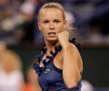 Wozniacki eases into Stuttgart semi-finals 