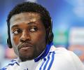 Man City striker Adebayor joins Spurs on loan