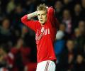 Bendtner makes public apology after arrest