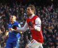 FA Cup: Late Fabregas penalty rescues Arsenal