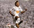 Santos edge Penarol to claim Libertadores Cup