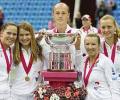 Phenomenal Kvitova leads Czechs to Fed Cup title