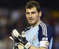 Stuck in traffic, Casillas fined for arriving late to training