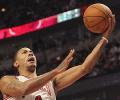 NBA: Rose withers but Bulls top Heat