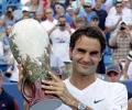 Federer defeats Djokovic for sixth title this year