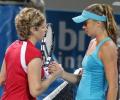 Brisbane International: Clijsters injured, Murray beats Baghdatis