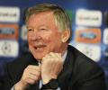 Manchester United to honour manager Ferguson